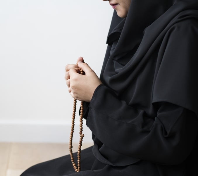 Zašto islam ponižava ženu naređujući joj da nosi hidžab? Zašto islam ponižava ženu naređujući joj da nosi hidžab? Kelimeh Blog